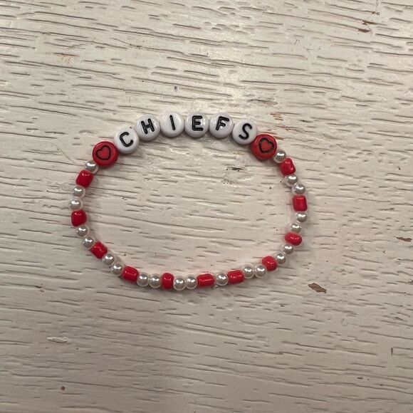 Custom Travis Kelce Friendship Bracelet - Picture 1 of 1